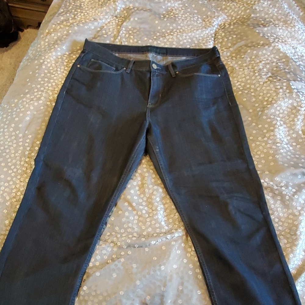 Perry Ellis mens Jeans size 38x30 hardly worn